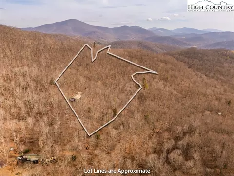 1395 Grady Winkler Rd, Boone, NC 28607