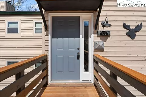 Exterior - 101 Courtside Ln #A2, Beech Mountain, NC 28604 photo 5 of 8