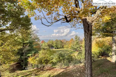 Exterior - 101 Courtside Ln #A2, Beech Mountain, NC 28604 photo 7 of 8