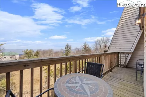 Exterior - 101 Courtside Ln #A2, Beech Mountain, NC 28604 photo 2 of 8