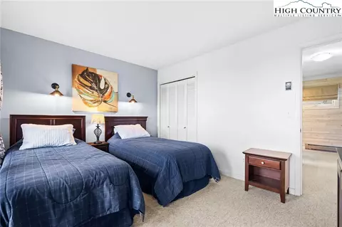 Bedroom - 101 Courtside Ln #A2, Beech Mountain, NC 28604 photo 4 of 5