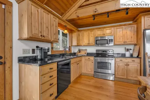 Kitchen - 198 Laurel Hill Ln, Boone, NC 28607 photo 3 of 3