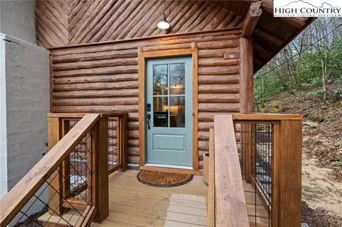 Exterior - 1520 Bamboo Rd, Boone, NC 28607 photo 7 of 10