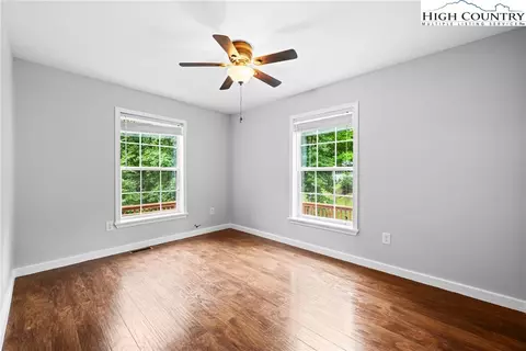 Bedroom - 167 Wagon Wheel Ln, Deep Gap, NC 28618 photo 4 of 9
