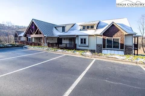 162 Red Deer Run # -F, Banner Elk, NC 28604