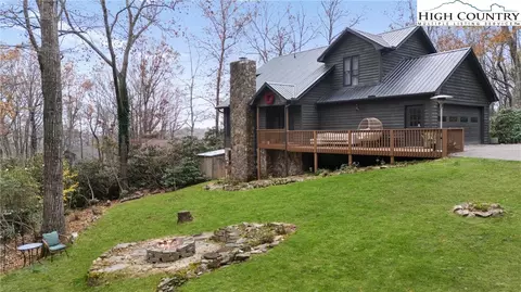 460 Deerfield Forest Pkwy, Boone, NC 28607