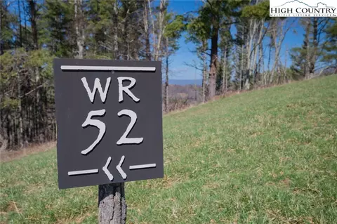 52 Clouds Rest Dr, Elk Park, NC 28622