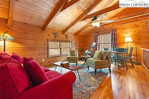 Living - 337 Rivers Crest Rd, Boone, NC 28607 photo 5 of 6