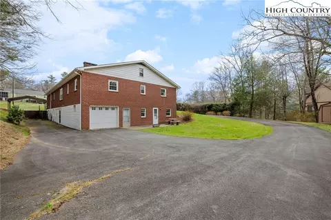 154 Alton Ln, Boone, NC 28607 photo 7