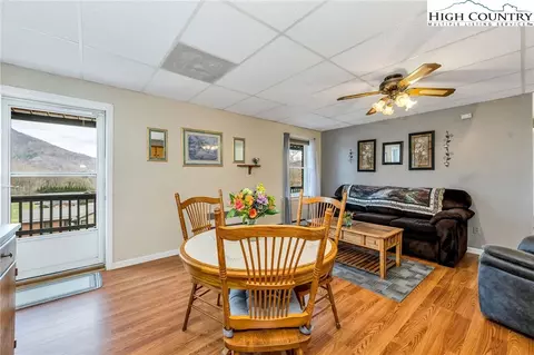 Dining - 237 Valley View Dr, Jefferson, NC 28640 photo 3 of 3