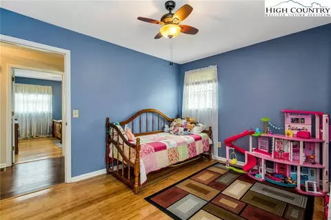 Bedroom - 237 Valley View Dr, Jefferson, NC 28640 photo 5 of 9