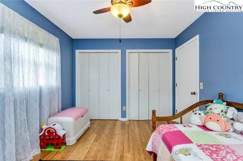 Bedroom - 237 Valley View Dr, Jefferson, NC 28640 photo 6 of 9