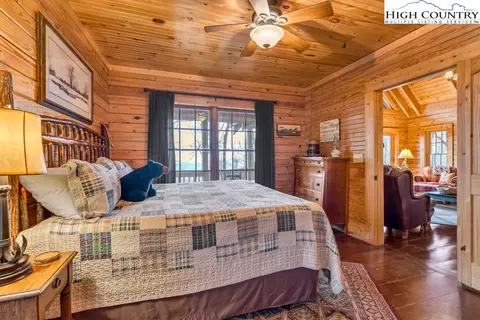 Bedroom - 3043 Junaluska Rd, Boone, NC 28607 photo 2 of 12