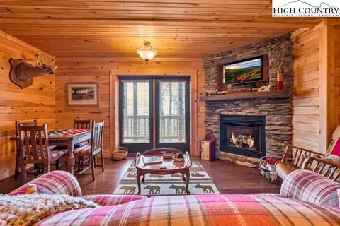 Living - 3043 Junaluska Rd, Boone, NC 28607 photo 5 of 5