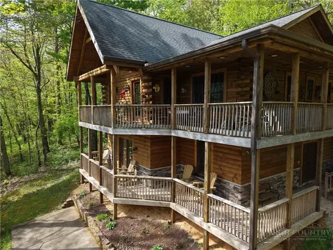 Exterior - 3043 Junaluska Rd, Boone, NC 28607 photo 2 of 13