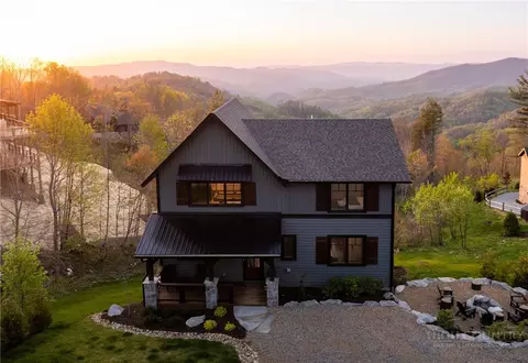68 Fernwood Trl, Elk Park, NC 28622
