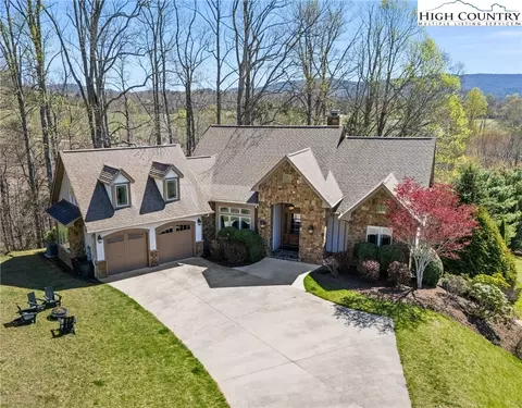 46 N Ridge Ln, Newland, NC 28657