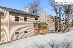101 Courtside Ln #A5, Beech Mountain, NC 28604 photo 2