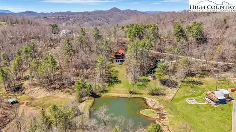 251 Stone Valley Rd, Grassy Creek, NC 28631
