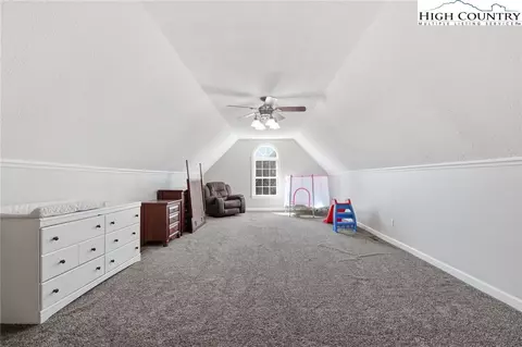 362 Mountain Shadows Dr, Purlear, NC 28665 photo 17