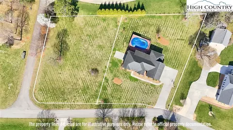 362 Mountain Shadows Dr, Purlear, NC 28665 photo 28