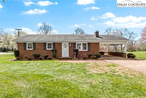 610 Nc Hwy 67, Boonville, NC 27011
