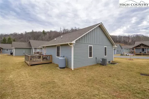 Other - 424 Townhomes Pl #., Boone, NC 28607 photo 2 of 5