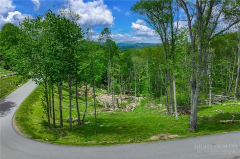 32 Eagles Nest Trail # c, Banner Elk, NC 28604