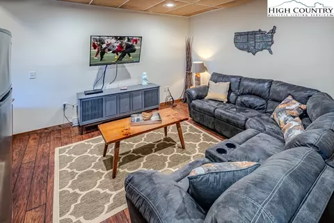 Living - 614 Tarleton Cir, Boone, NC 28607 photo 6 of 8