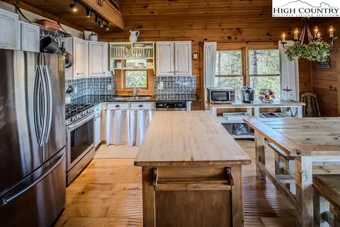 Kitchen - 614 Tarleton Cir, Boone, NC 28607 photo 2 of 6