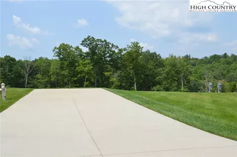 lot Apt 11 Paynes Ct, Roaring Gap, NC 28668