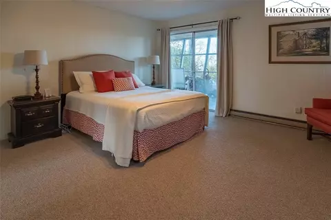 Bedroom - 89 Rabbit Run, Roaring Gap, NC 28668 photo 3 of 6