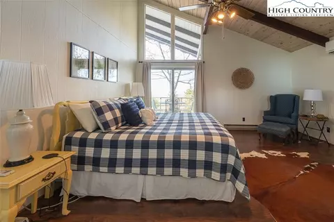 Bedroom - 89 Rabbit Run, Roaring Gap, NC 28668 photo 2 of 6