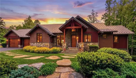 137 Burningbush Trl, Boone, NC 28607