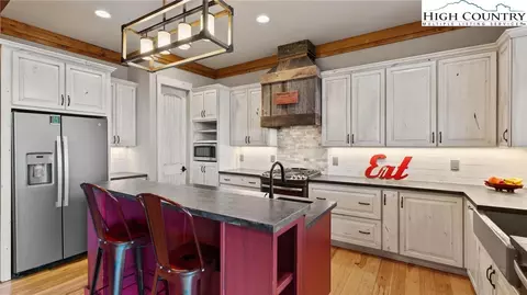 Kitchen - 137 Burningbush Trl, Boone, NC 28607 photo 4 of 4