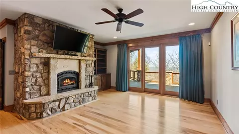 Living - 137 Burningbush Trl, Boone, NC 28607 photo 4 of 4