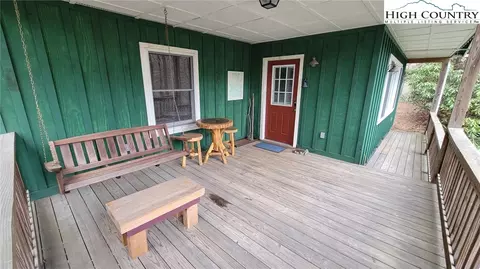 156 Azalea Hl, Boone, NC 28607
