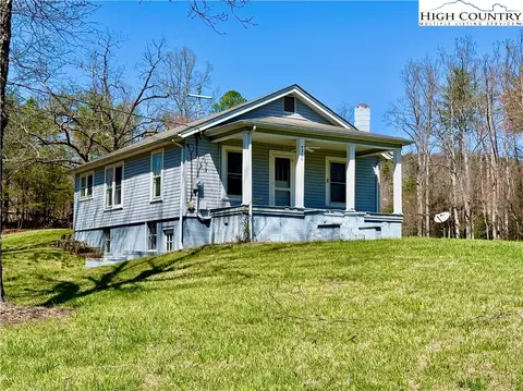 4366 Lynn Martin Ln, Lenoir, NC 28645