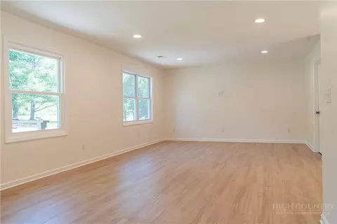 Living - 149 Watson St, Boone, NC 28607 photo 2 of 2