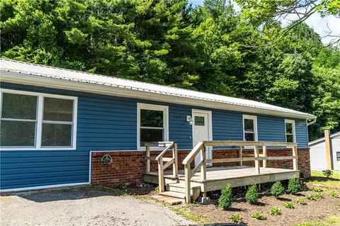 Exterior - 149 Watson St, Boone, NC 28607 photo 2 of 7