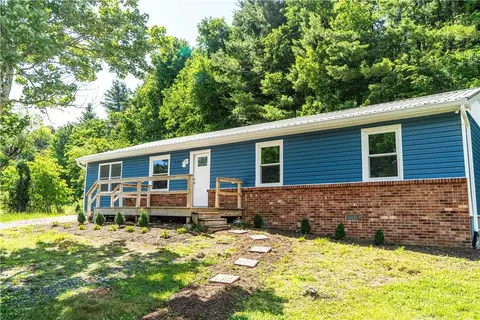 149 Watson St, Boone, NC 28607 photo 3
