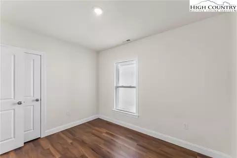 Bedroom - 262 Old Bristol Rd, Boone, NC 28607 photo 6 of 7
