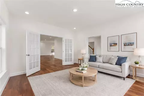 Living - 262 Old Bristol Rd, Boone, NC 28607 photo 2 of 3
