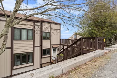 220 Northridge Rd #7, Beech Mountain, NC 28604