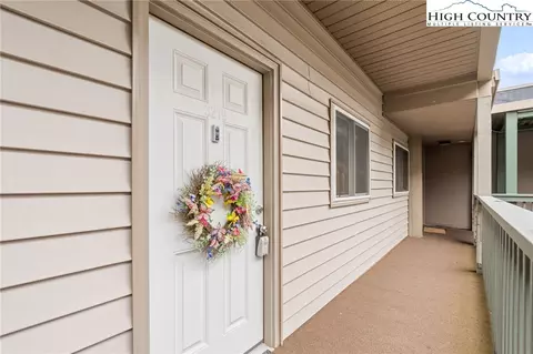 301 Pinnacle Inn Rd #3219, Beech Mountain, NC 28604