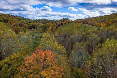 374 Lawrence Greene Rd, Deep Gap, NC 28618 photo 5
