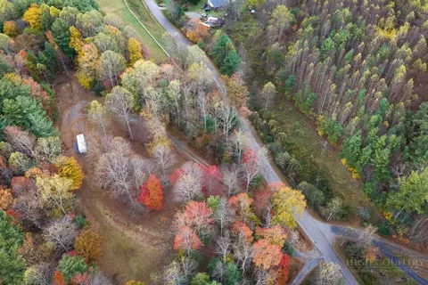 374 Lawrence Greene Rd, Deep Gap, NC 28618 photo 12