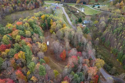374 Lawrence Greene Rd, Deep Gap, NC 28618 photo 13