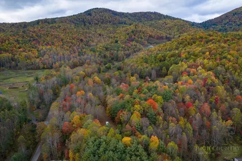 374 Lawrence Greene Rd, Deep Gap, NC 28618 photo 16
