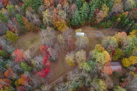374 Lawrence Greene Rd, Deep Gap, NC 28618 photo 10